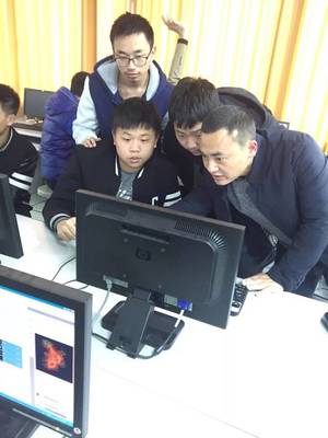 學子遠行:我想帶著爸爸去澳洲留學--重慶市第三十七中學校國際教育之人物成長錄·雷浩小傳