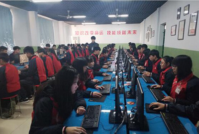 重慶市三峽聯合職業大學:軟件工程專業到底好不好?